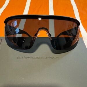 Caroline Lemke kardashian's sunglasses